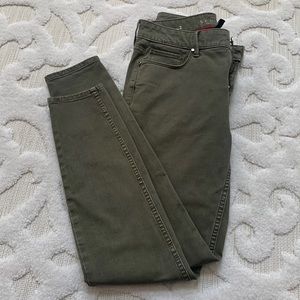 White House Black Market Sculpt Skinny Ankle Pants